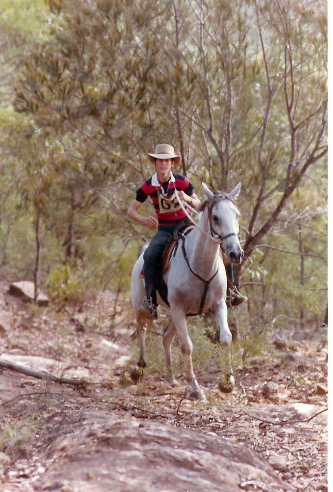 Bruce Neal as a junior rider on the trail (170kb)